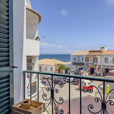 #407 3br Walk To The & Old Town Albufeira