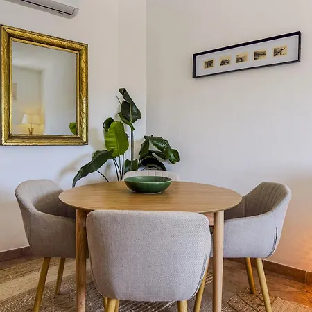 Apartament #407 3br Walk To The & Old Town Albufeira